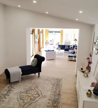 Jolie Maison En Pierre Avec Piscine * Gauriac